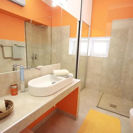 Mandria אופטיה